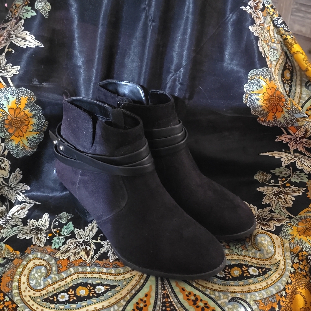 y.not? Booties